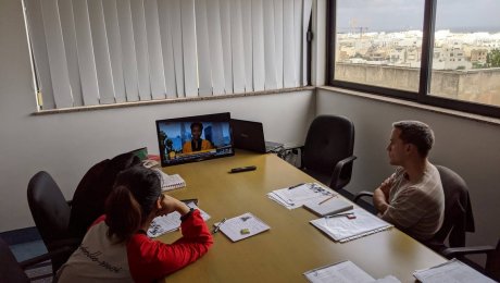 Cours d’anglais commercial à Malte – 10% de réduction sur le prix déjà réduit